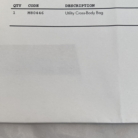 LOUIS Vuitton Utility Bag Jacquard strap and pouch - Picture 12 of 14